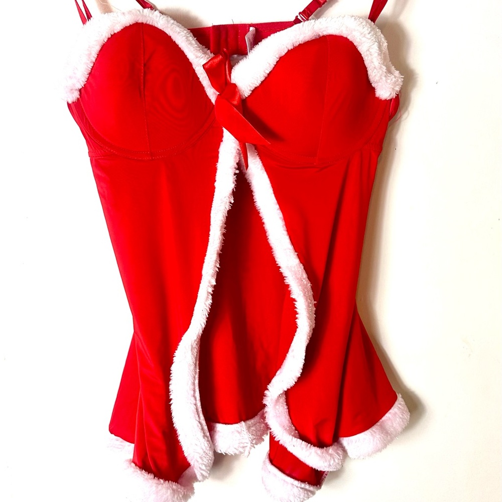 Festive Red Women's Chemise with Faux Fur Trim